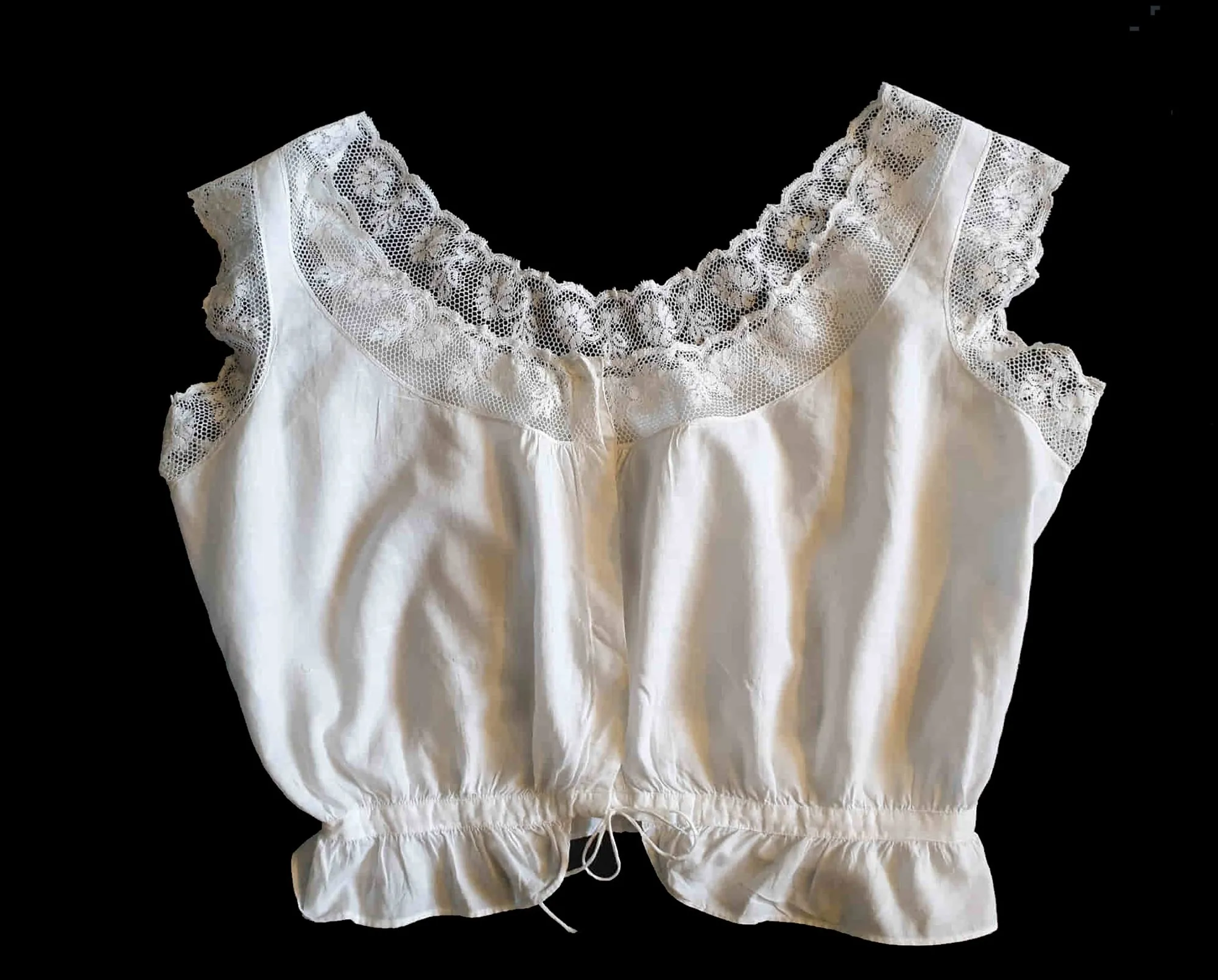 Antique, Edwardian Camisole, Corset Cover, With Flower Lace - M