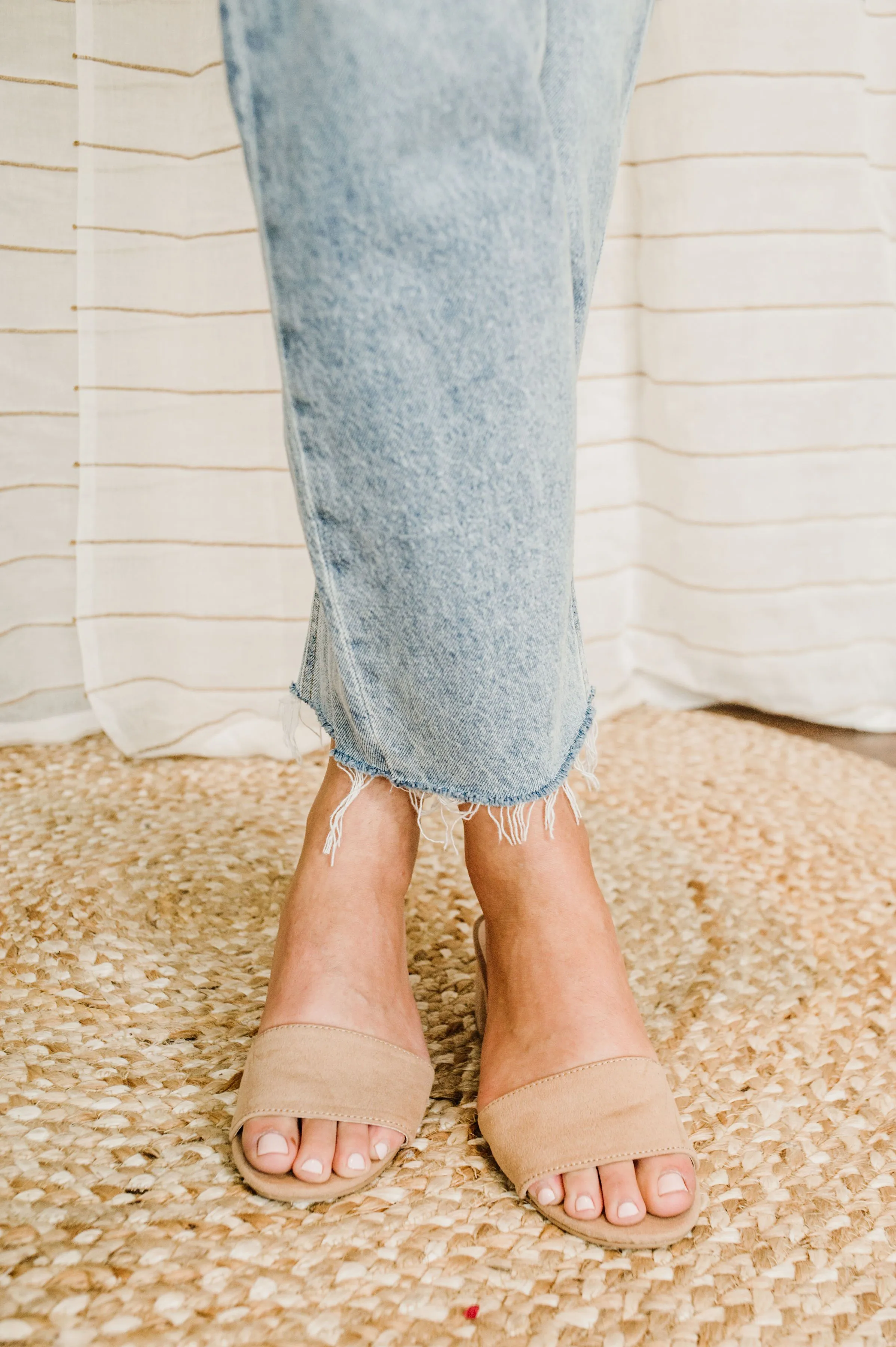 CLEARANCE- Daphne High Rise Crop