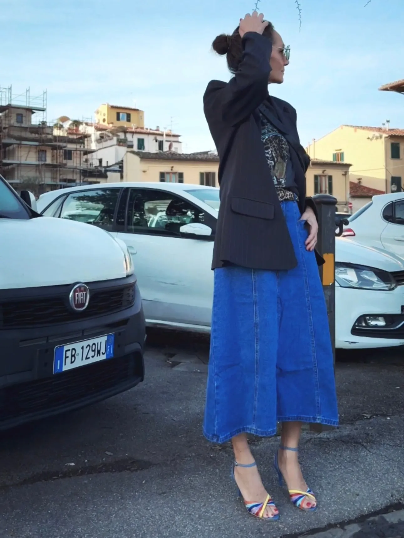 DENIM MIDI SKIRT WITH GOLD BUTTONS - BLUE
