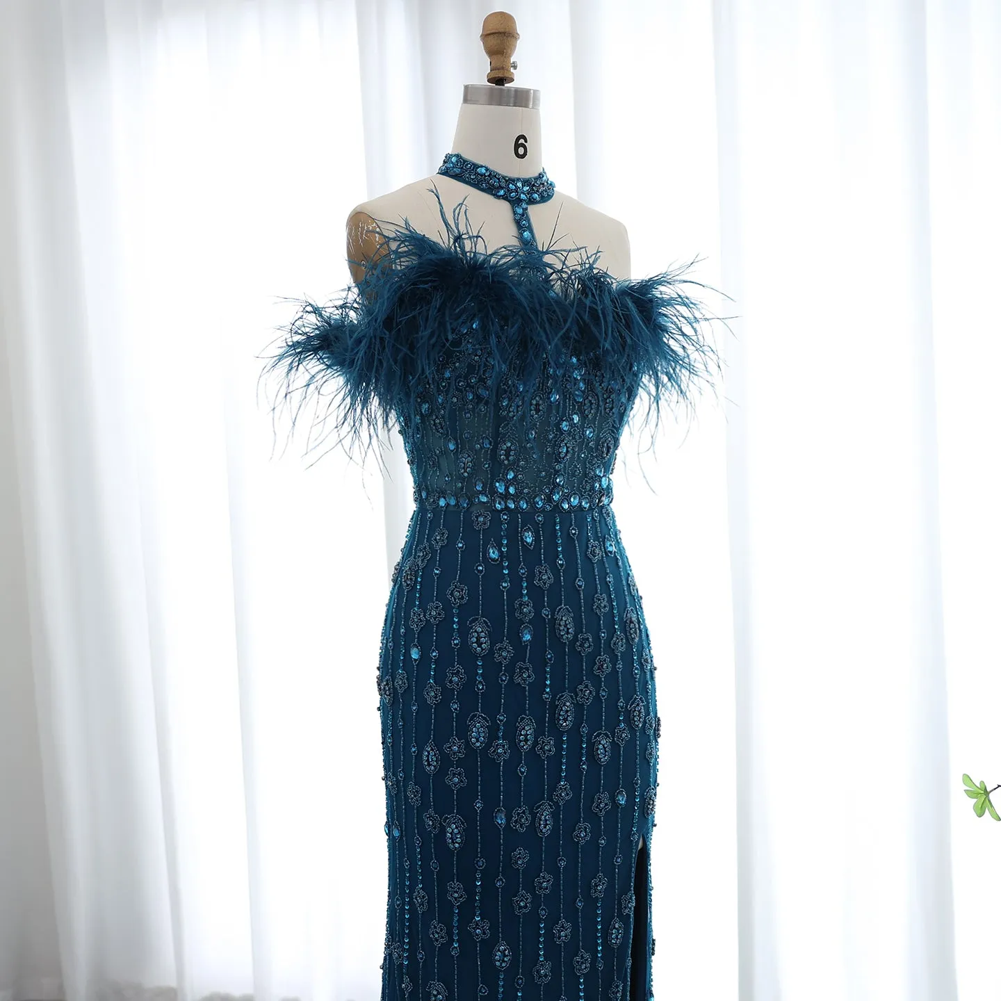 Luxury Feather Halter Mermaid Evening Dress SS176