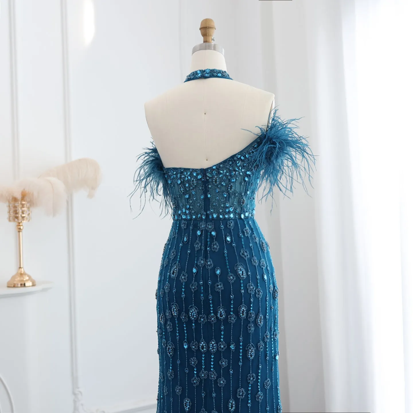 Luxury Feather Halter Mermaid Evening Dress SS176
