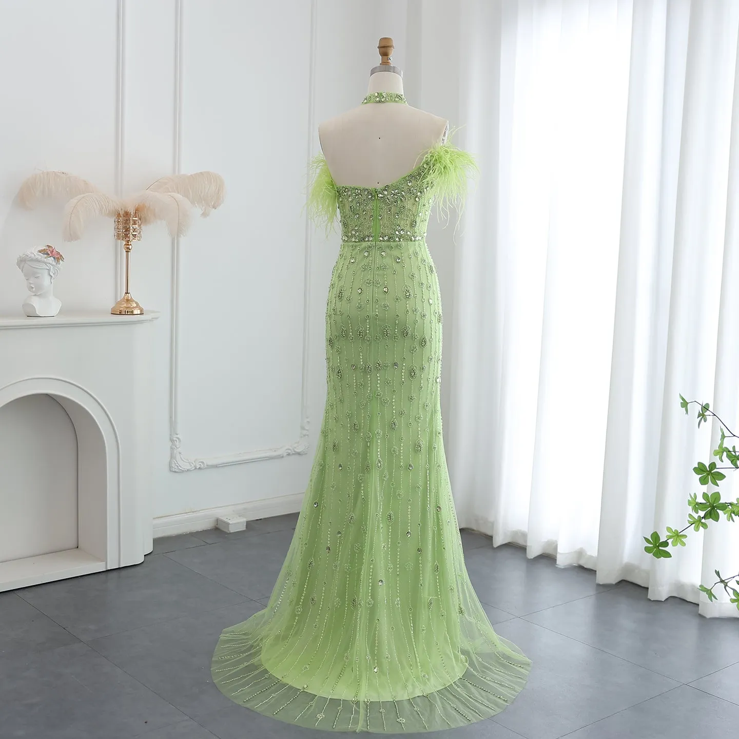 Luxury Feather Halter Mermaid Evening Dress SS176