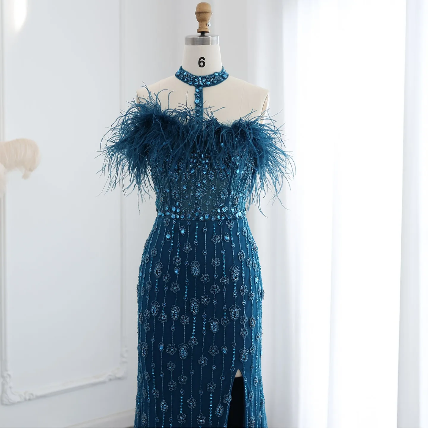 Luxury Feather Halter Mermaid Evening Dress SS176