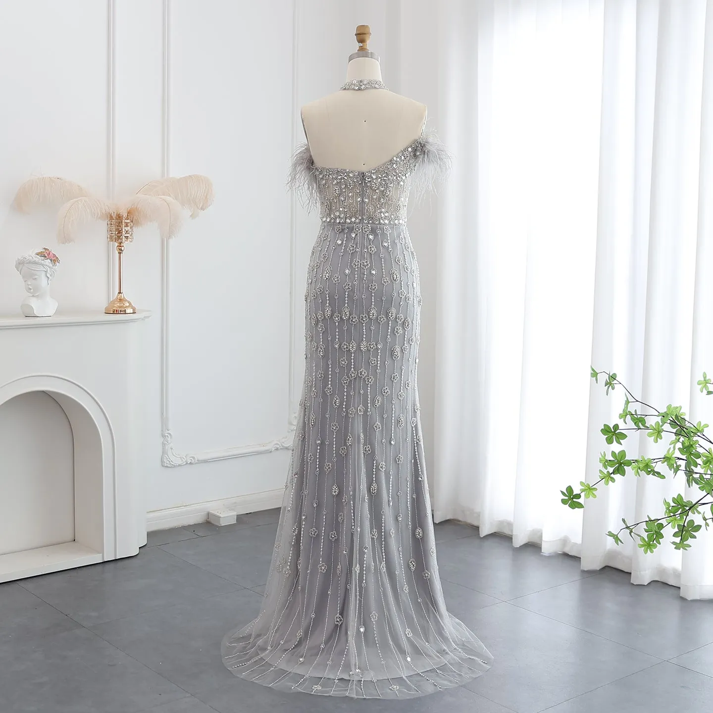 Luxury Feather Halter Mermaid Evening Dress SS176