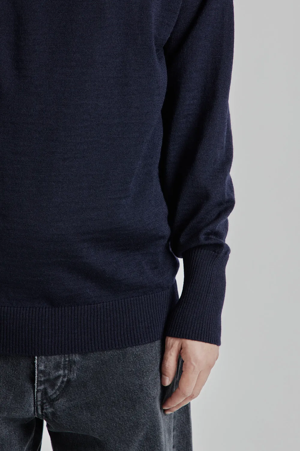 Marine Turtleneck - Navy Blue