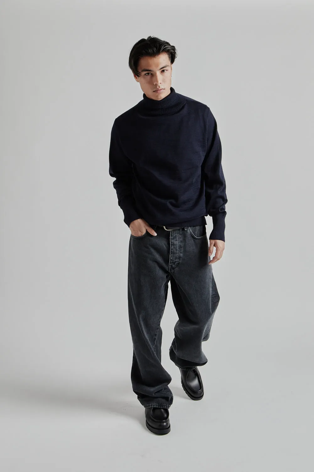 Marine Turtleneck - Navy Blue