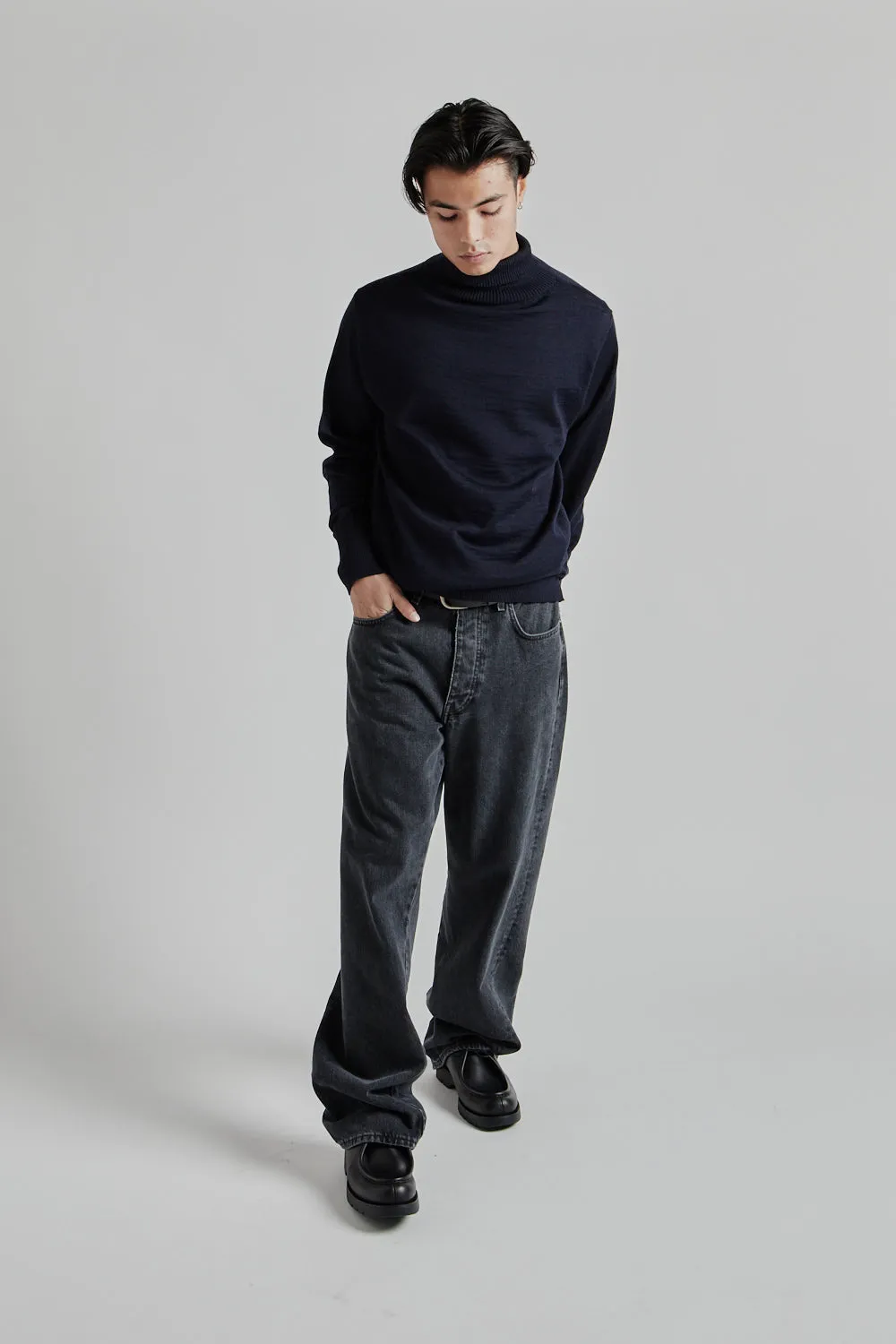 Marine Turtleneck - Navy Blue